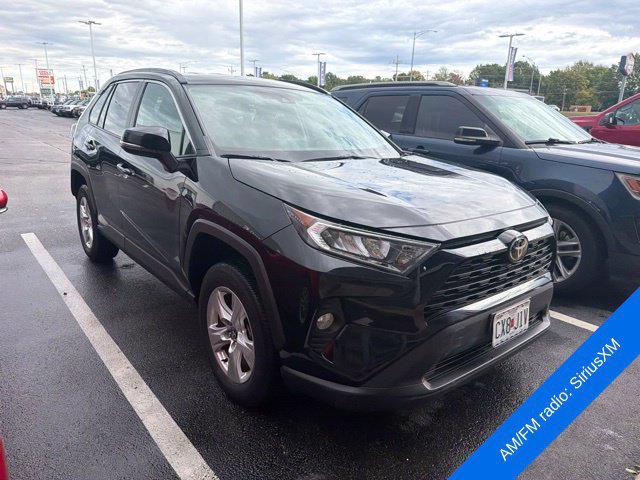 Used 2021 Toyota RAV4 XLE w/ XLE Grade Weather Package AWD/4WD image 4