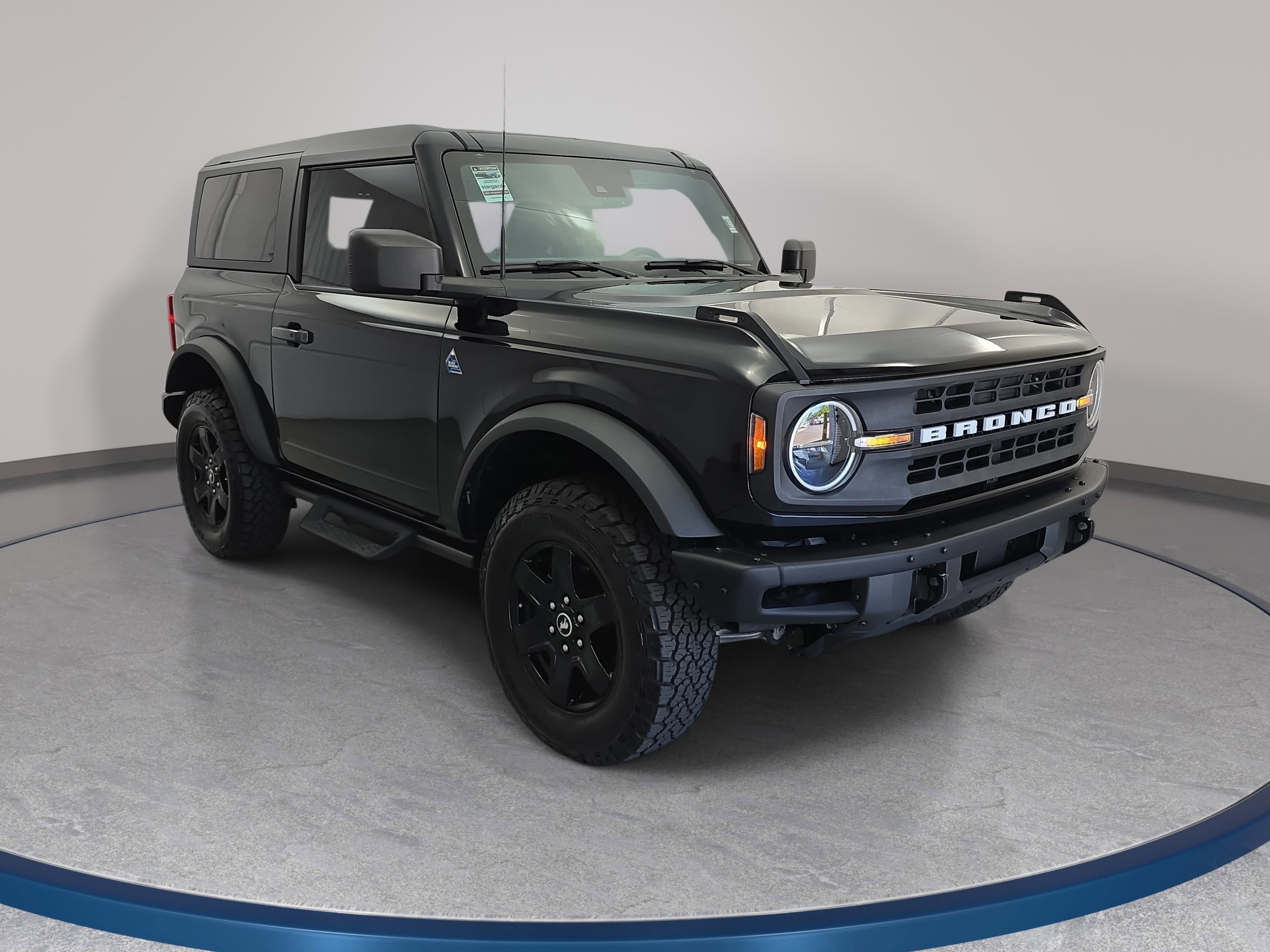 Used 2024 Ford Bronco Black Diamond AWD/4WD image 3
