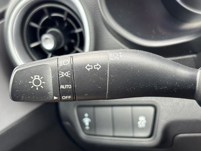 Certified 2023 Kia Forte LXS image 28