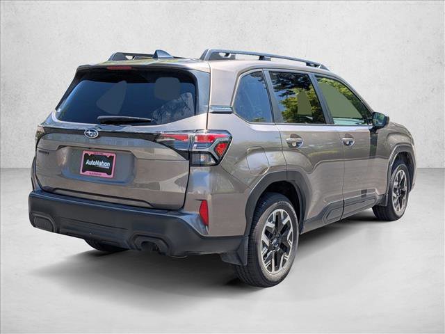 Certified 2025 Subaru Forester Premium AWD/4WD image 5