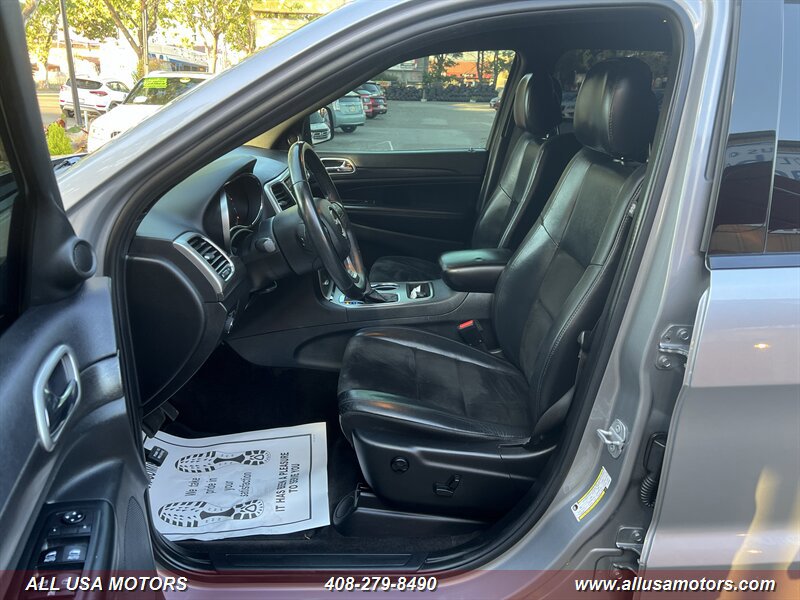 Used 2018 Jeep Grand Cherokee Altitude AWD/4WD image 24