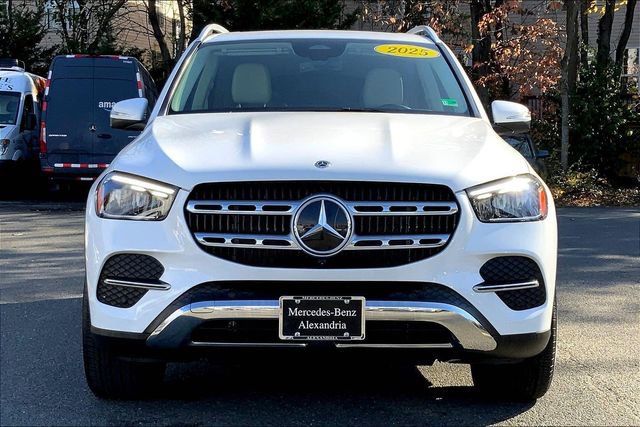 Used 2025 Mercedes-Benz GLE 350 4MATIC image 2