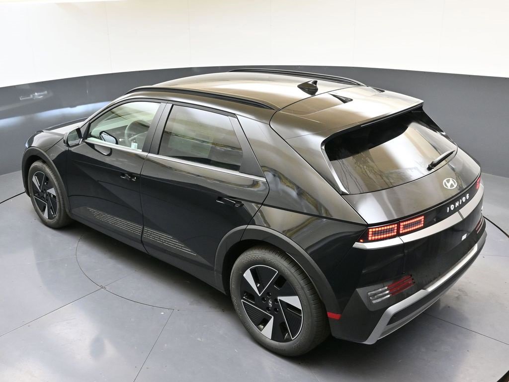 New 2025 Hyundai Ioniq 5 SEL image 38