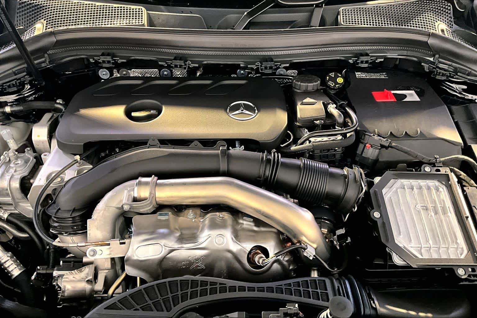 New 2026 Mercedes-Benz GLA 250 4MATIC image 14