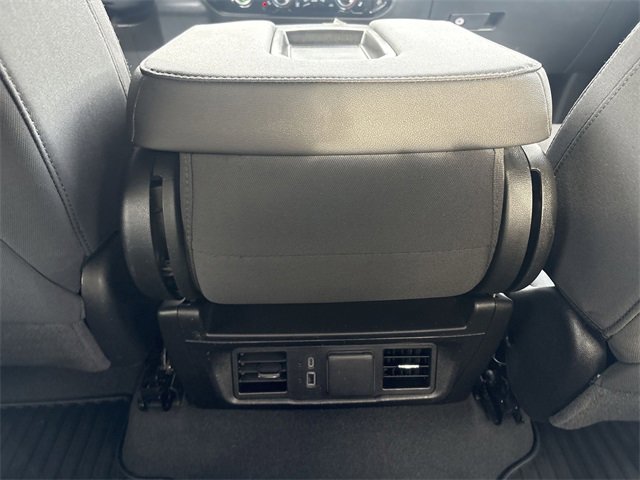 Used 2024 Chevrolet Silverado 1500 LT image 22