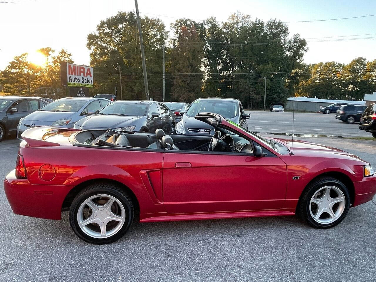 Used 2000 Ford Mustang GT RWD image 6