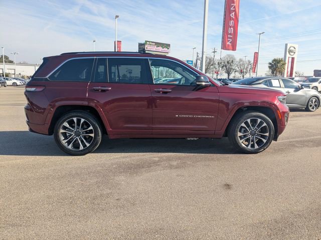 Used 2024 Jeep Grand Cherokee Overland w/ Trailer Tow Package image 2
