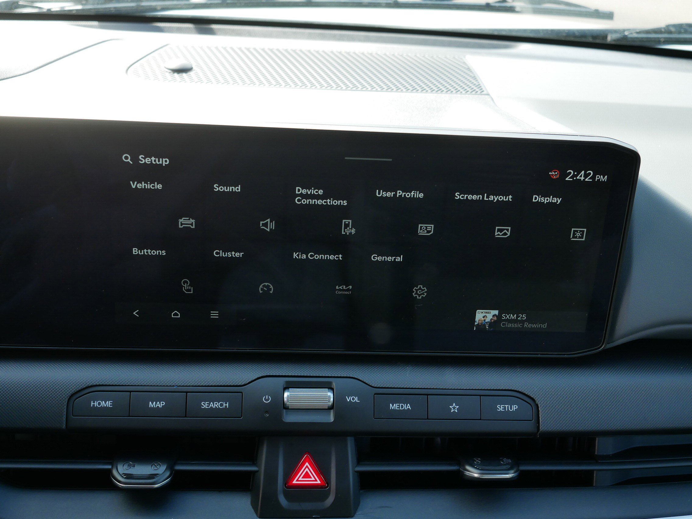 Certified 2025 Kia K4 LXS image 30