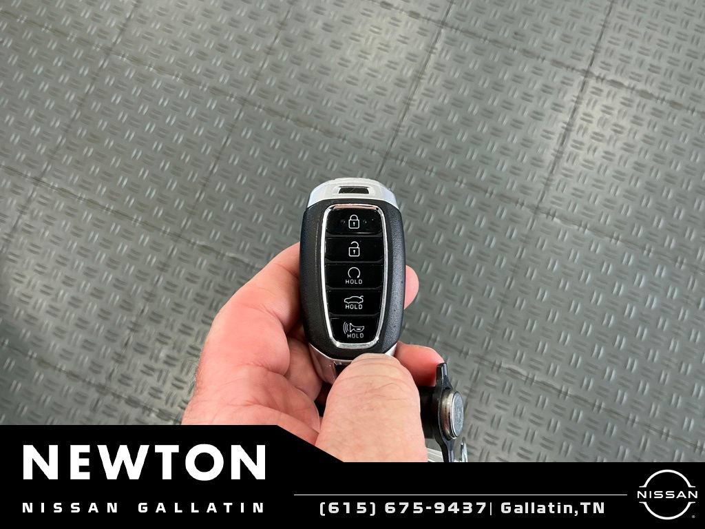 Used 2023 Hyundai Elantra SEL w/ Convenience Package FWD image 33