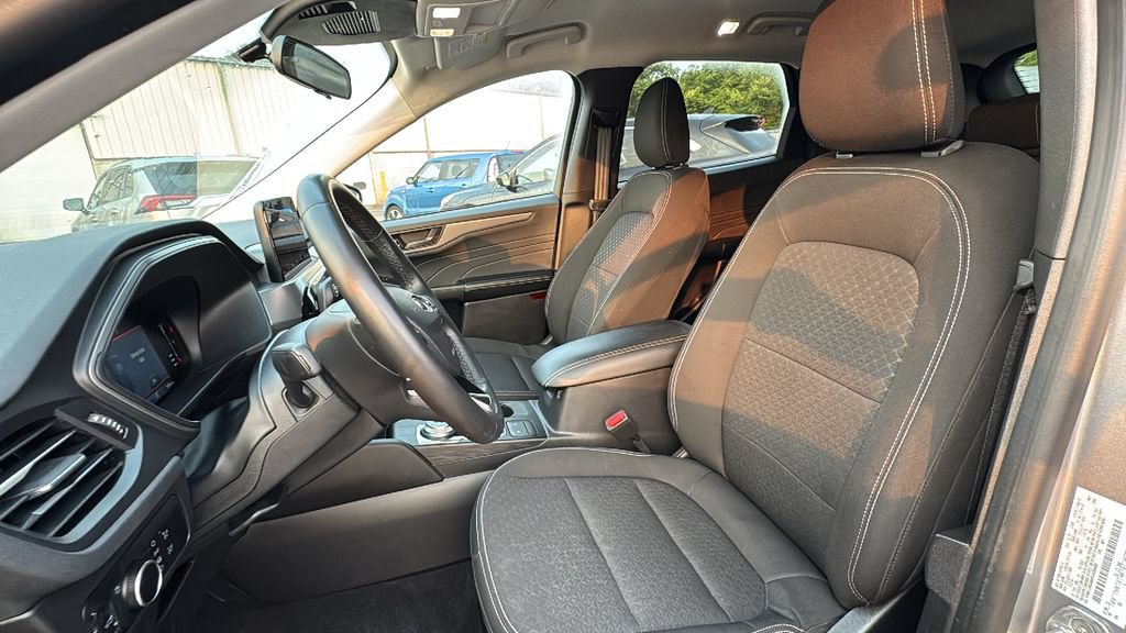 Used 2024 Ford Escape Active FWD image 10