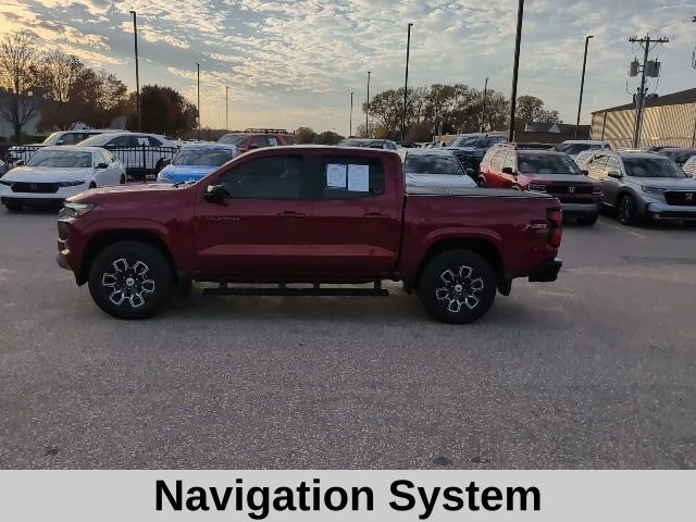 Used 2024 Chevrolet Colorado Z71 w/ Z71 Convenience Package 2 image 3