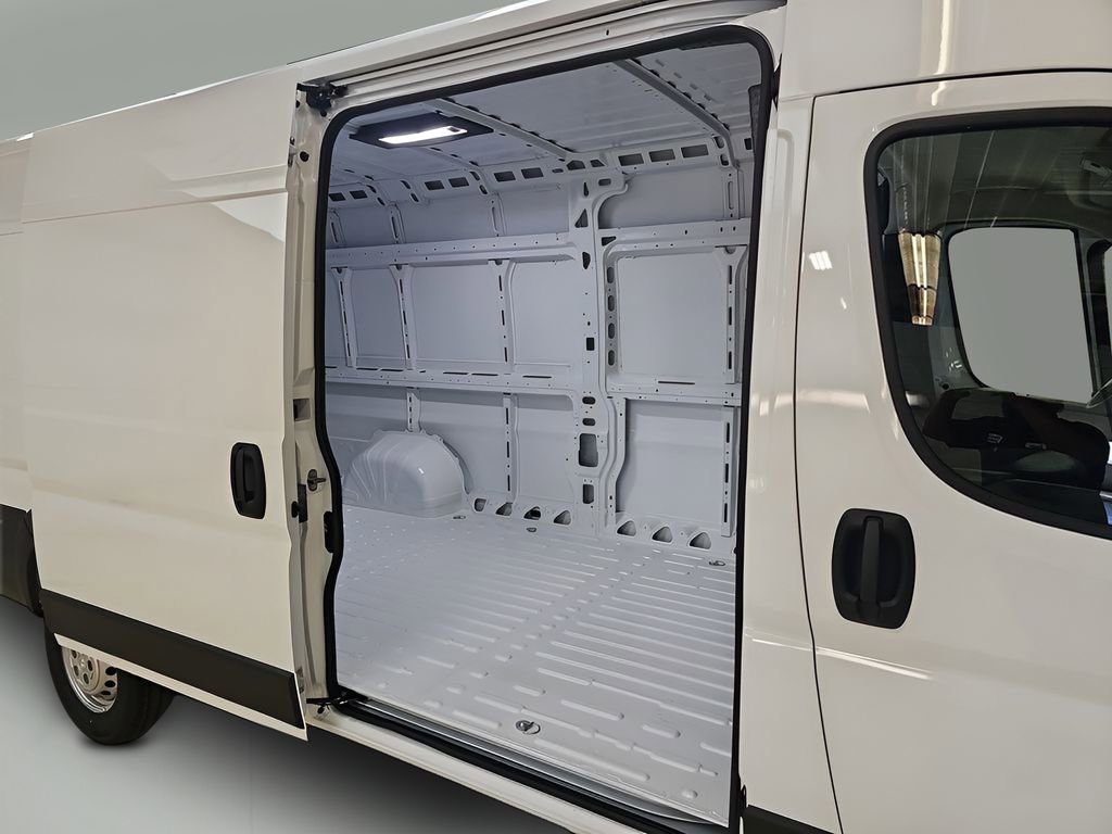 New 2026 RAM ProMaster 3500 w/ Convenience Group image 9