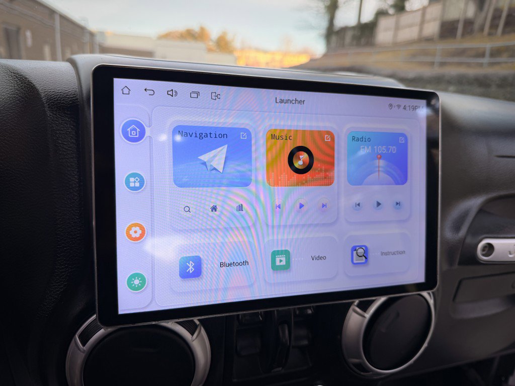 Used 2013 Jeep Wrangler Unlimited Sahara w/ Connectivity Group image 15