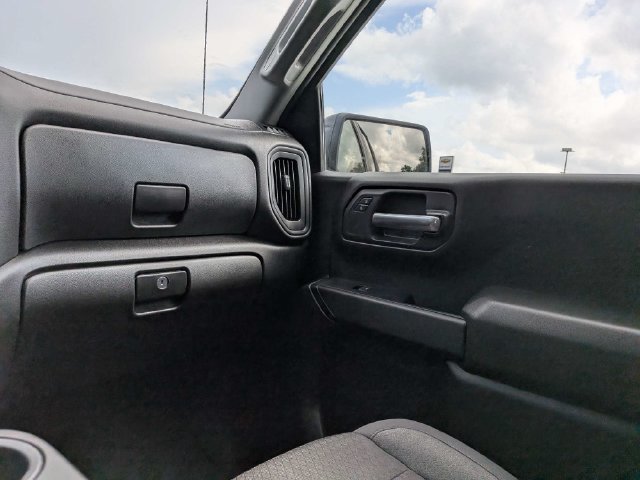Used 2024 Chevrolet Silverado 1500 Custom RWD image 17