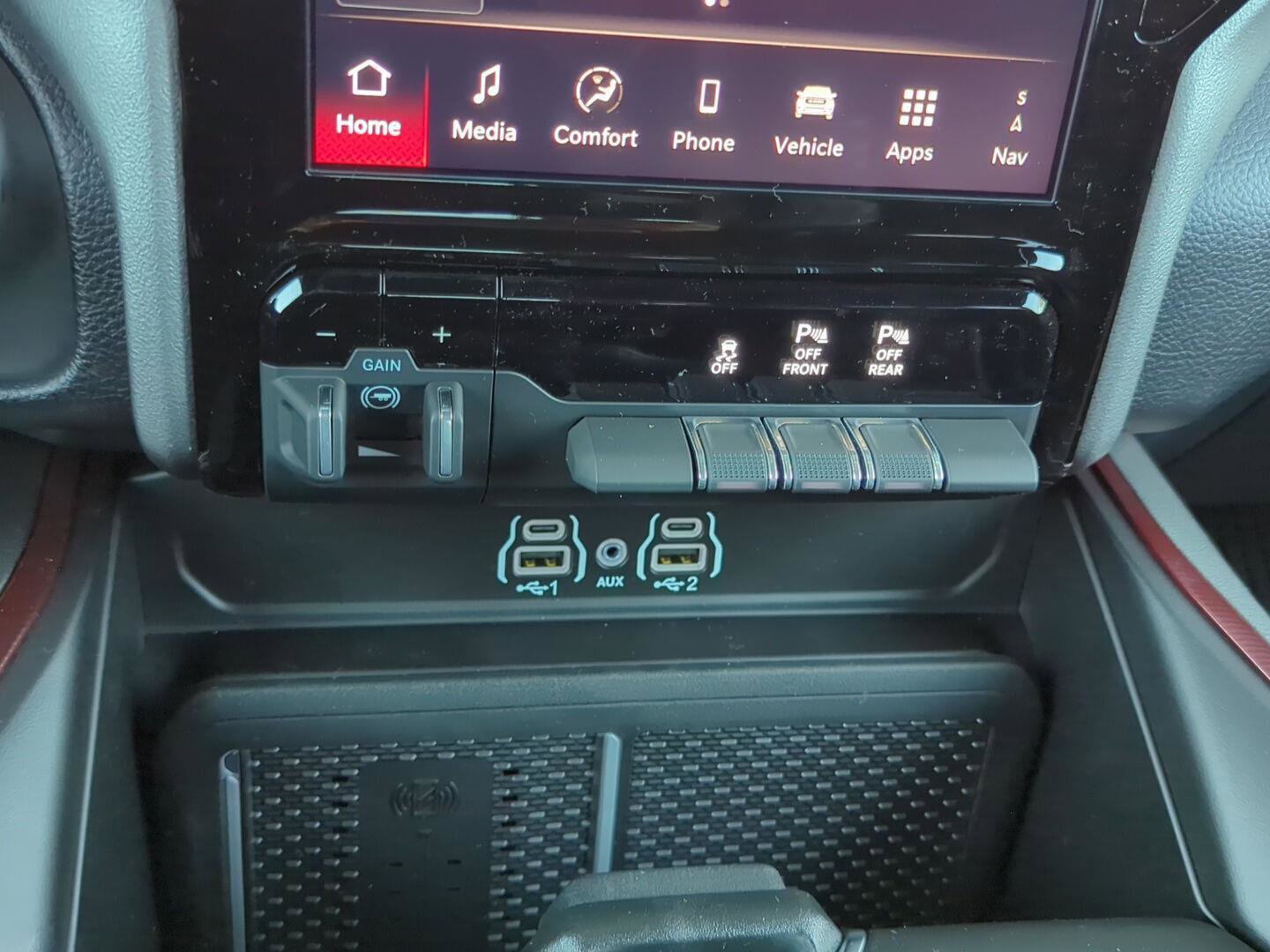 New 2026 RAM 1500 Rebel w/ Rebel Level 1 Equipment Group image 25