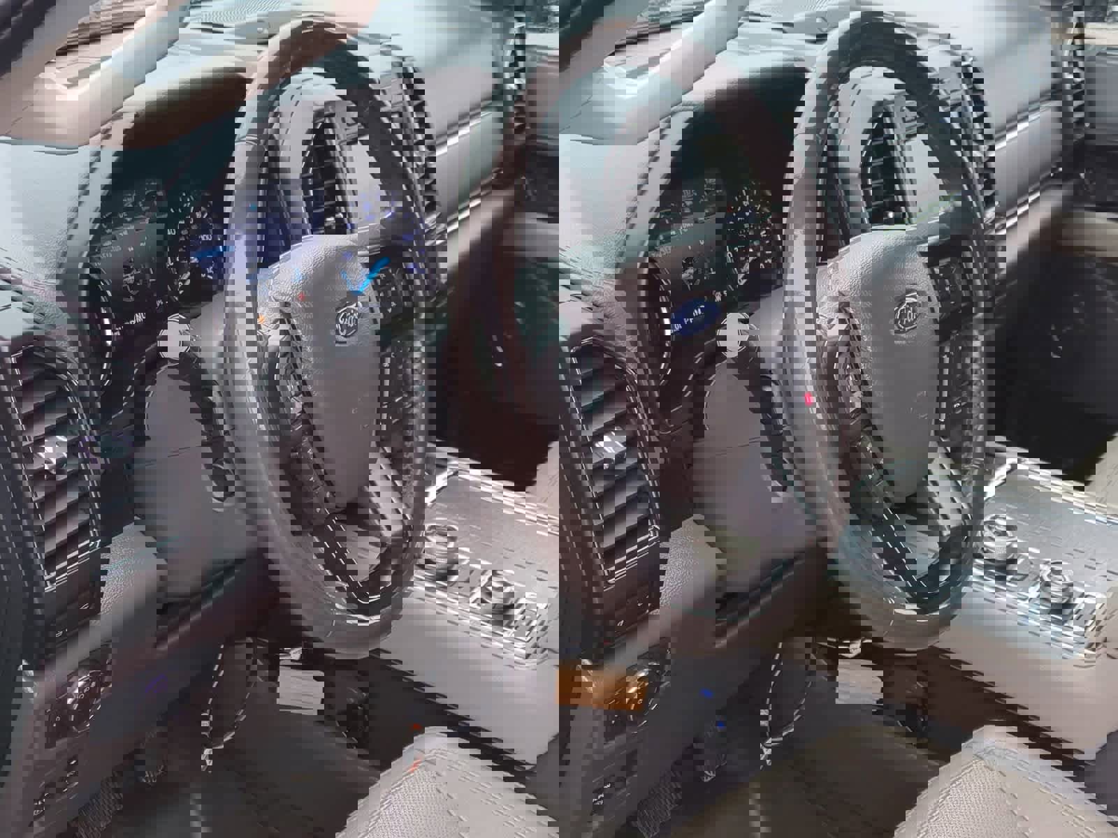 Used 2020 Ford Expedition Max Limited image 10