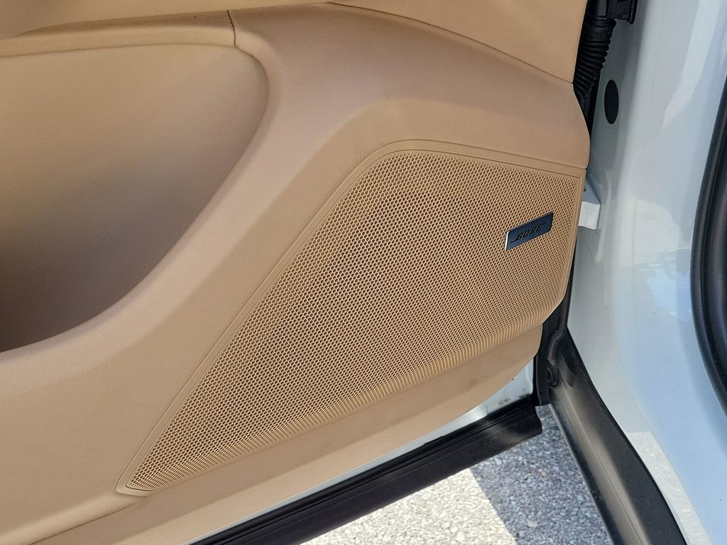 Certified 2025 Porsche Cayenne image 27