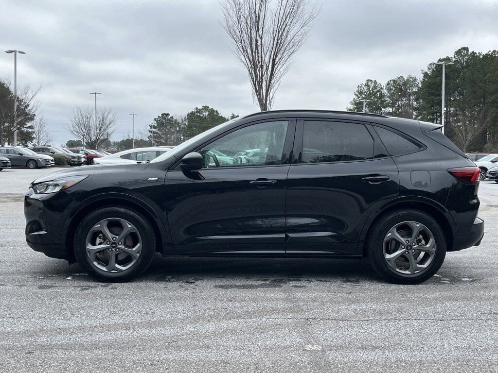 Used 2024 Ford Escape ST-Line image 21