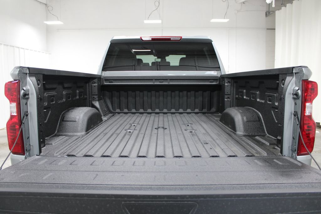 New 2026 Chevrolet Silverado 2500 Custom w/ Custom Value Package image 19