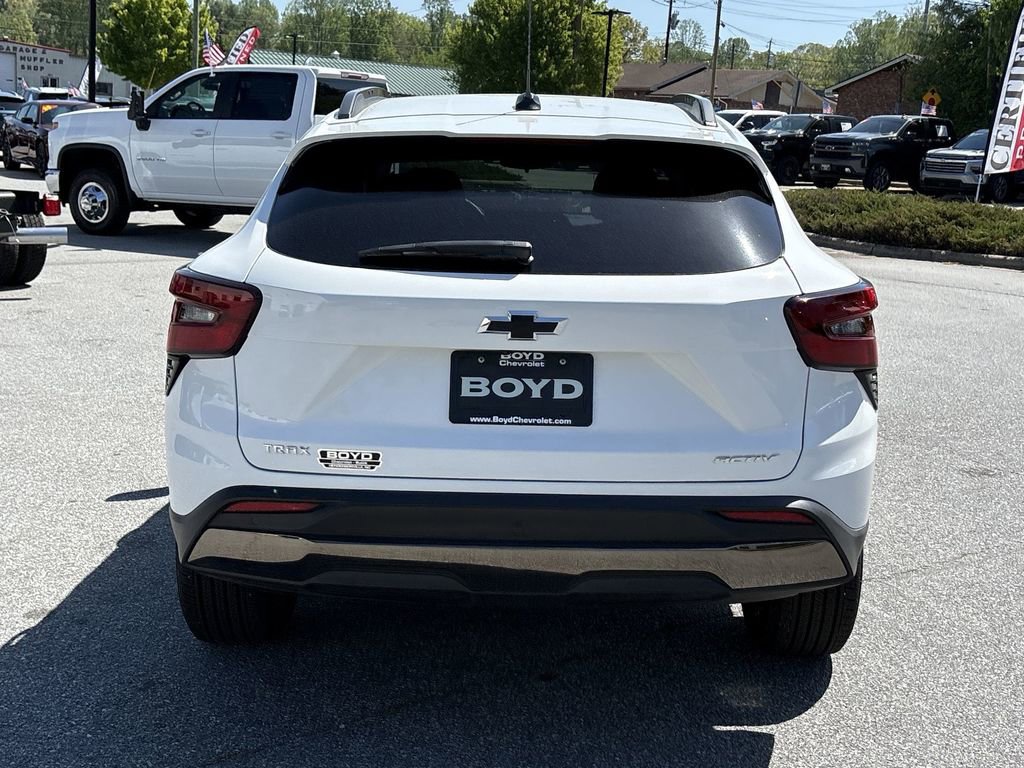 New 2026 Chevrolet Trax ACTIV w/ Driver Confidence Package FWD image 7