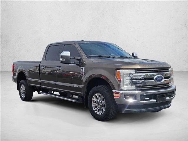 Used 2017 Ford F350 King Ranch w/ Chrome Package video 3