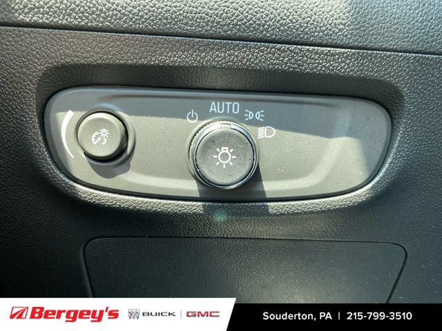 Certified 2026 Buick Encore GX Preferred w/ Comfort Package AWD/4WD image 21