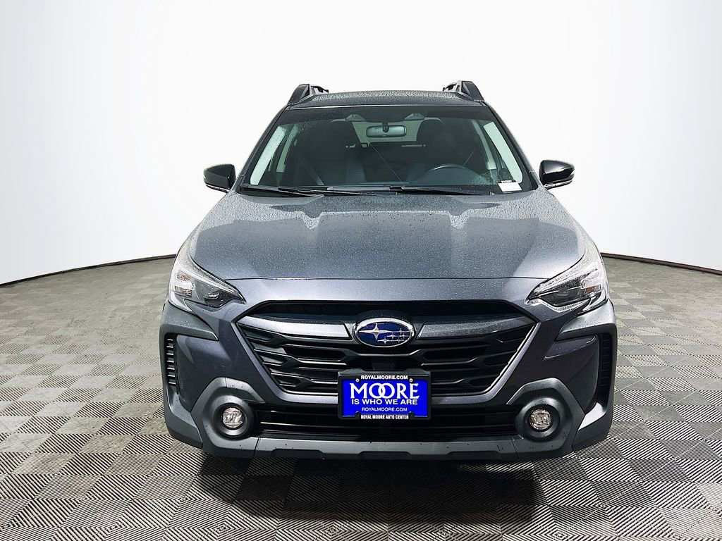 Used 2024 Subaru Outback Premium AWD/4WD image 2
