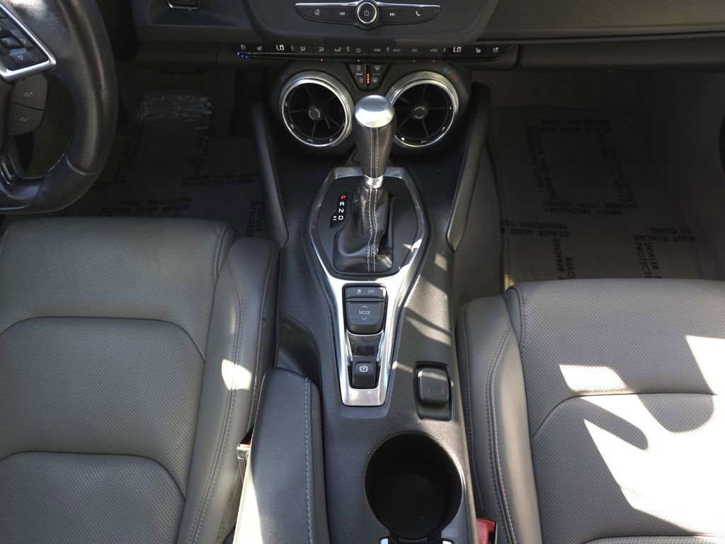 Used 2021 Chevrolet Camaro LT w/ RS Package RWD image 13