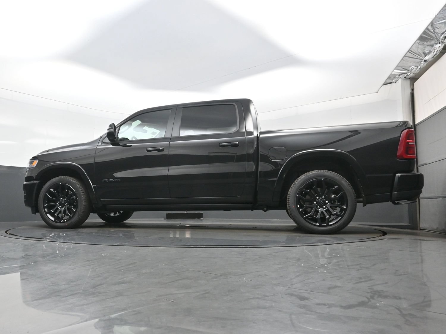 New 2026 RAM 1500 Limited w/ Night Edition AWD/4WD image 15