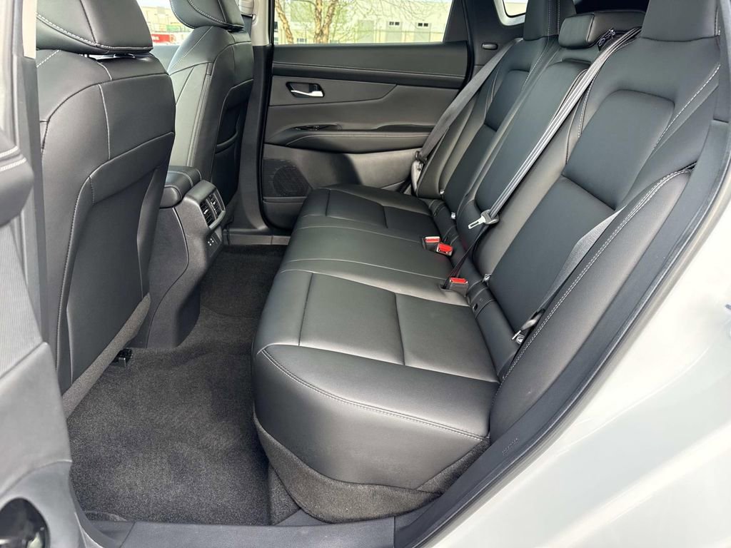 Used 2025 Nissan Murano SL AWD/4WD image 22