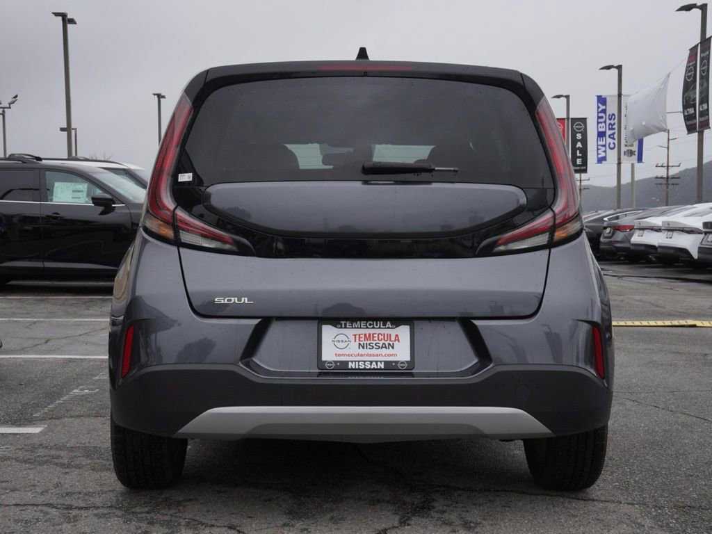 Used 2023 Kia Soul LX w/ Option Group 015 image 5