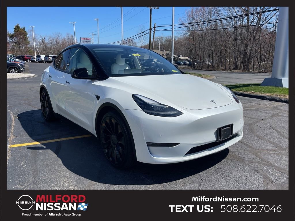 Used 2022 Tesla Model Y Performance image 8