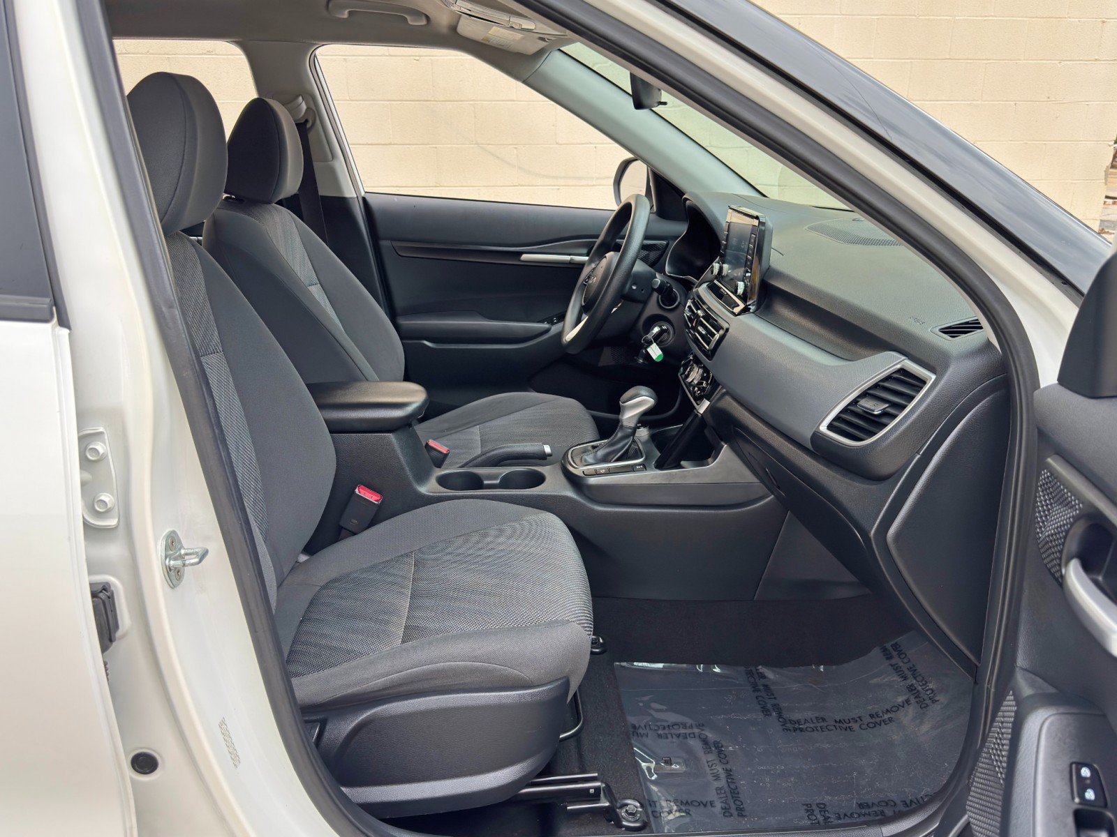 Used 2023 Kia Seltos LX AWD/4WD image 14