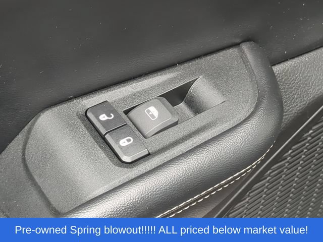 Used 2024 Jeep Grand Cherokee L Limited AWD/4WD image 38