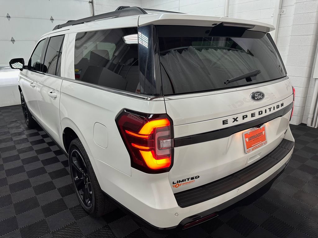 Used 2024 Ford Expedition Max Limited AWD/4WD image 7
