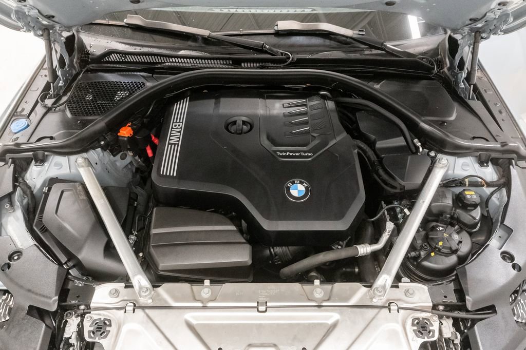 Used 2022 BMW 430i Gran Coupe w/ M Sport Package RWD image 3