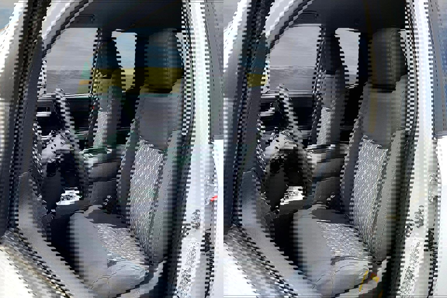 Used 2018 Toyota Tundra SR5 w/ SR5 Upgrade Package image 14