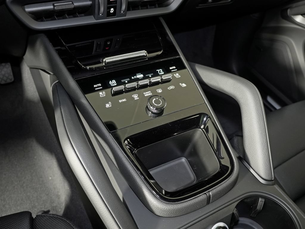 New 2026 Porsche Cayenne AWD/4WD image 29