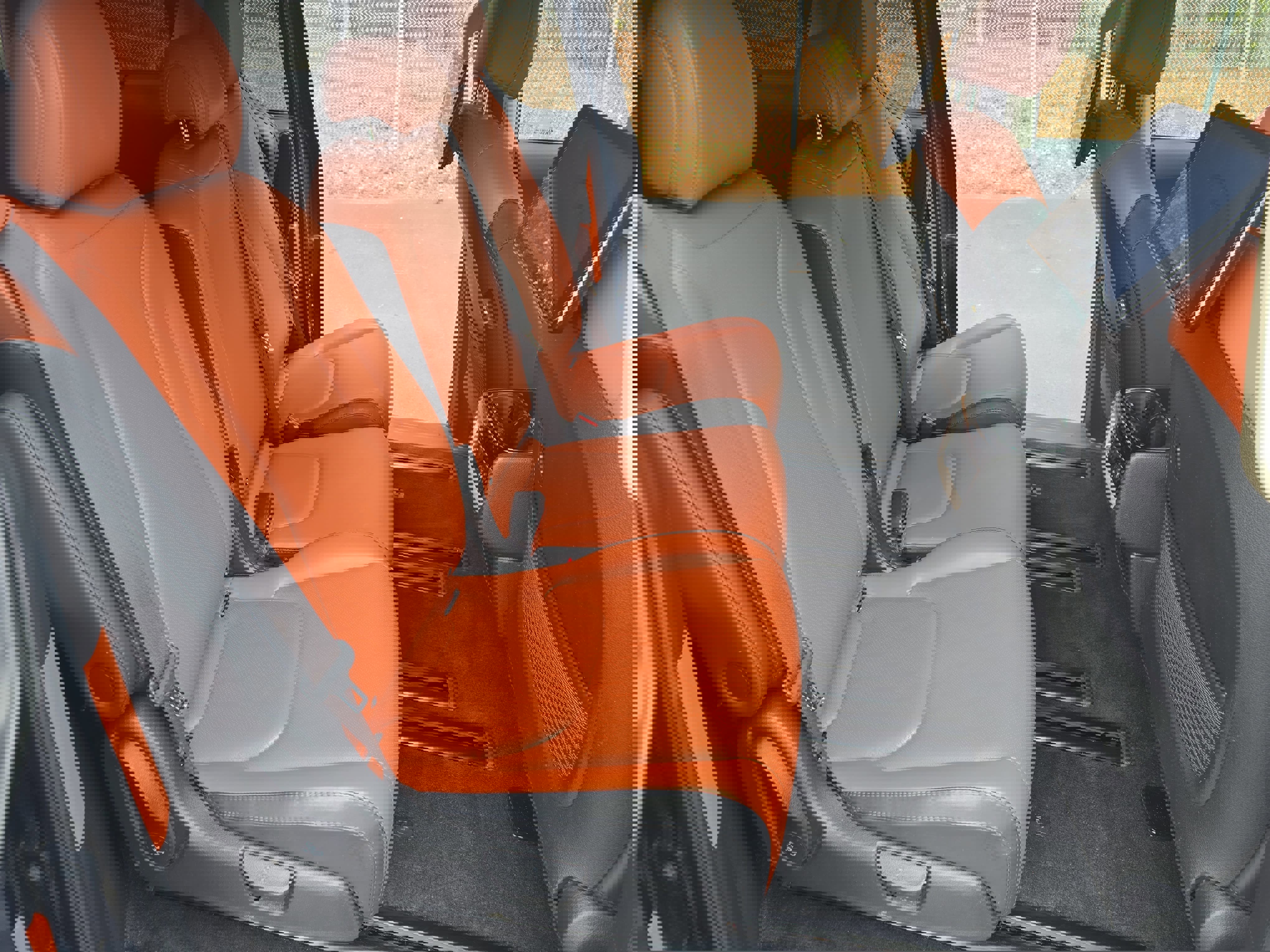 Used 2022 Kia Carnival SX image 11