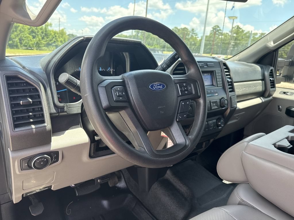 Used 2021 Ford F250 XL w/ Power Equipment Group AWD/4WD image 11