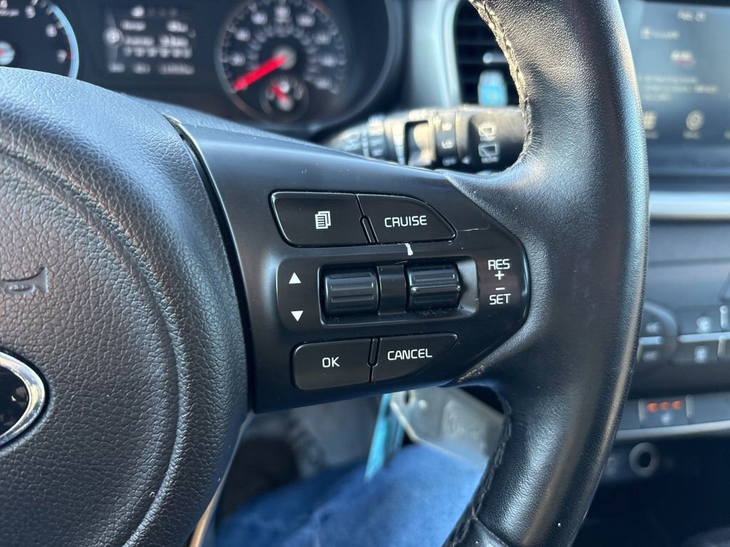 Used 2017 Kia Sorento LX w/ LX Convenience Package image 21