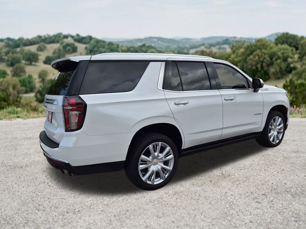 Used 2024 Chevrolet Tahoe High Country RWD image 10