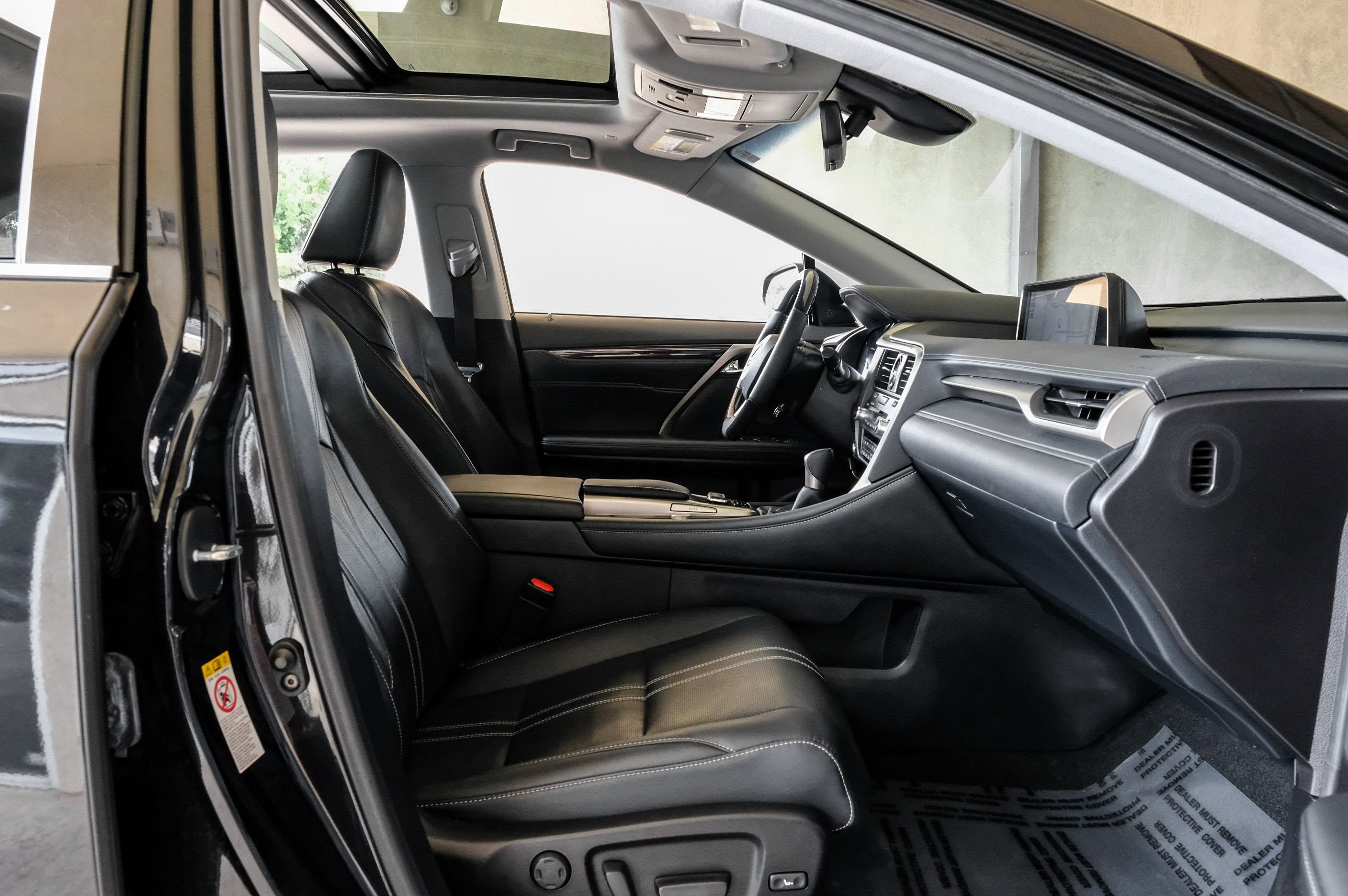 Used 2019 Lexus RX 350 FWD w/ Luxury Package image 35