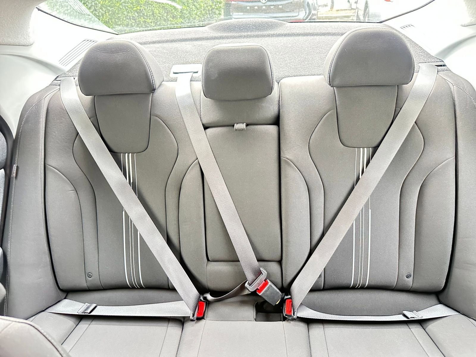 Used 2025 Hyundai Elantra SEL image 40