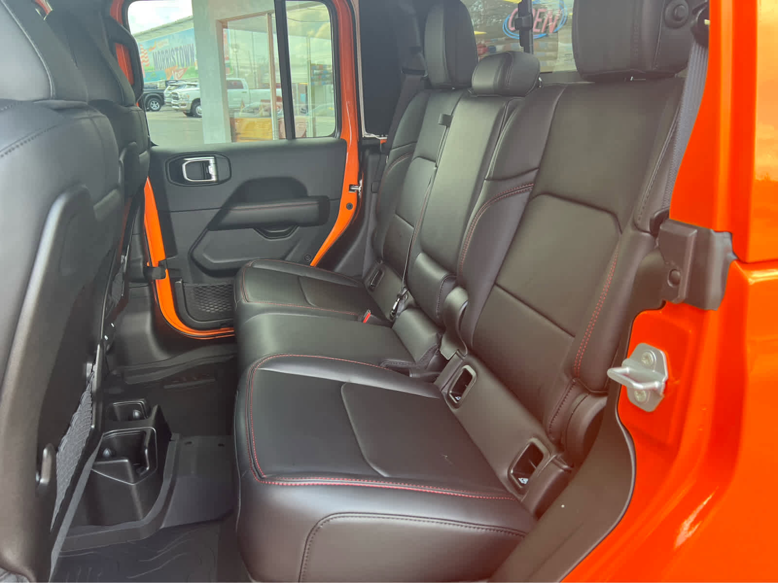 New 2025 Jeep Gladiator Rubicon image 12