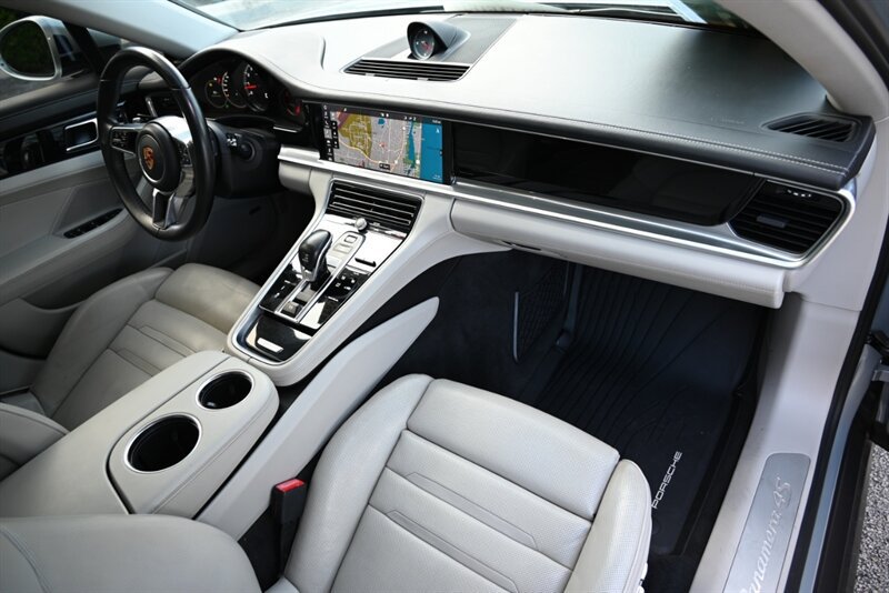 Used 2017 Porsche Panamera 4S w/ Premium Package Plus AWD/4WD image 24