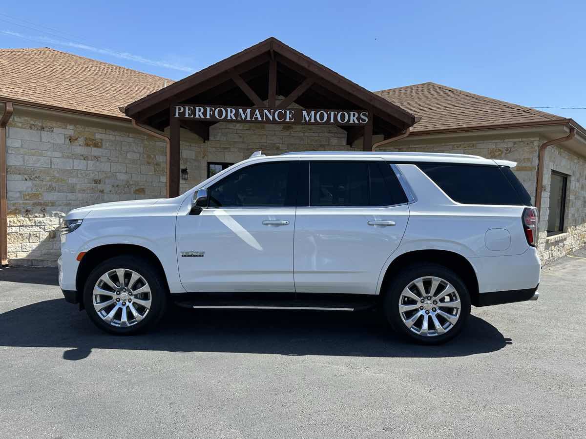 Used 2022 Chevrolet Tahoe Premier w/ Texas Edition RWD image 2