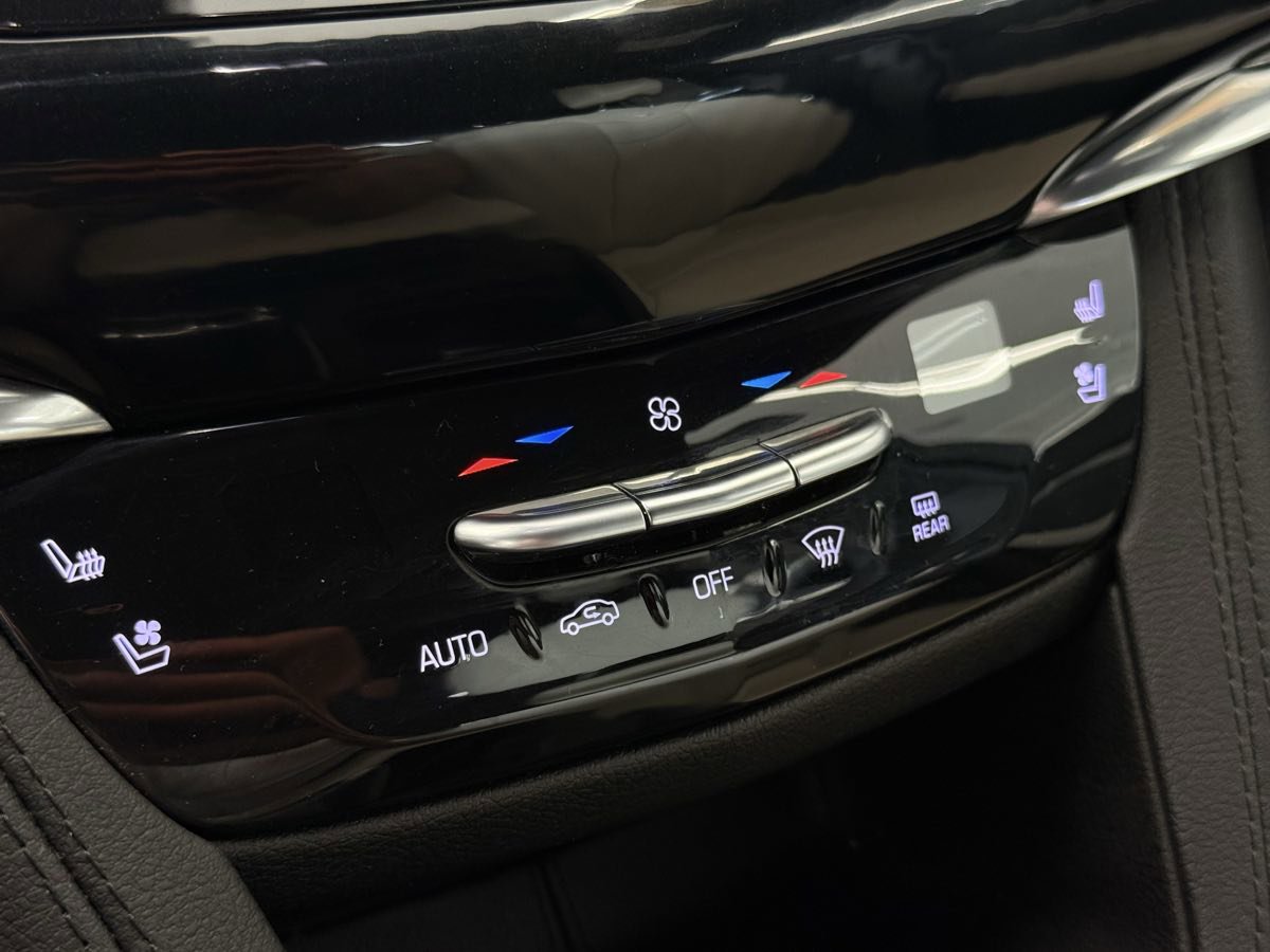 Used 2020 Cadillac XT6 Sport AWD/4WD image 49