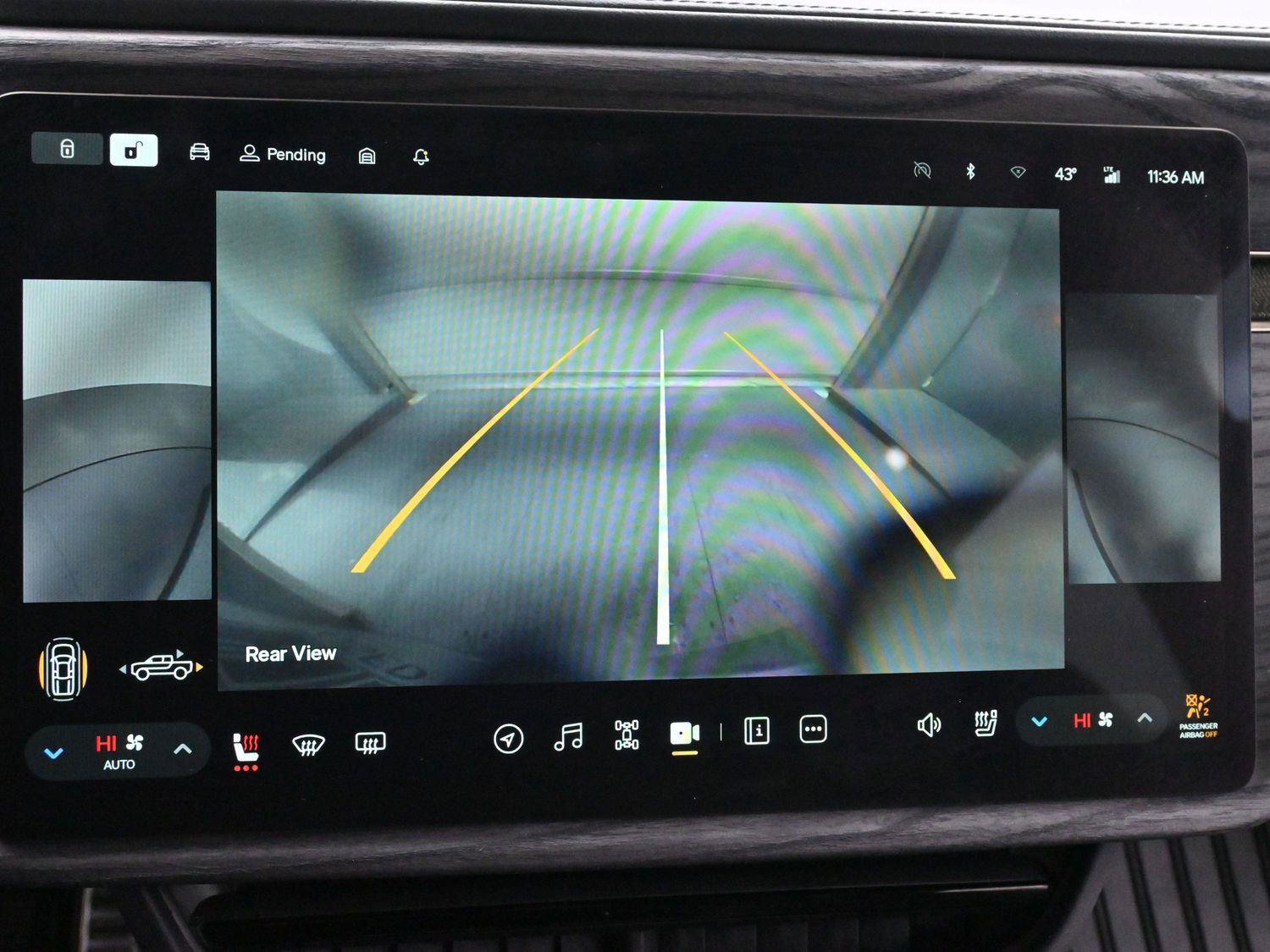 Used 2022 Rivian R1T Adventure image 20