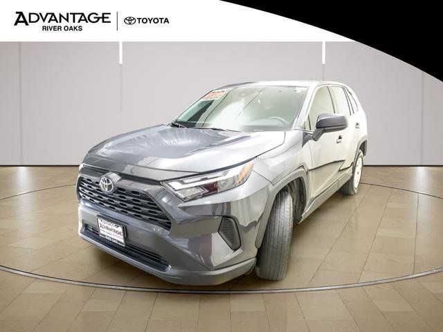 Certified 2024 Toyota RAV4 LE AWD/4WD image 4